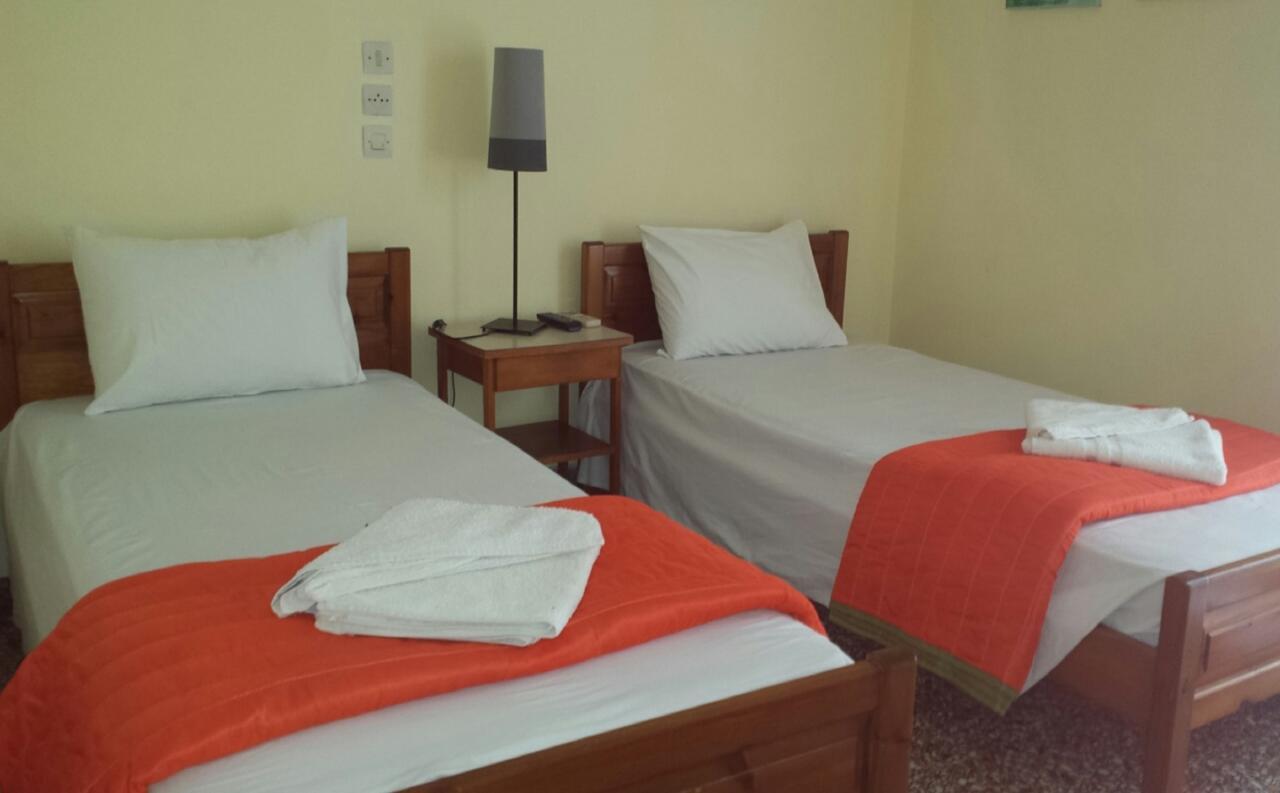 Pagonion Hotel Kamena Vourla Esterno foto